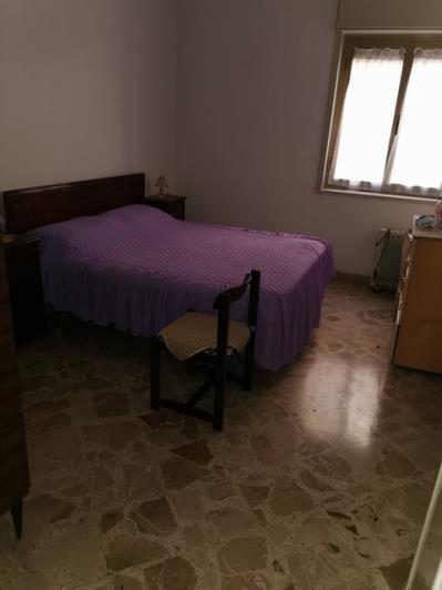 Image No.12-3 Bed Townhouse for sale