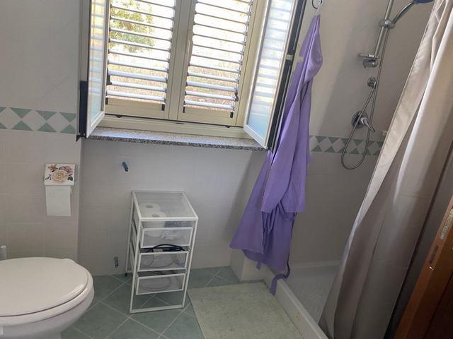 Image No.10-2 Bed Villa for sale