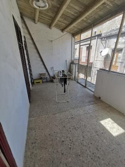 Image No.30-2 Bed Townhouse for sale