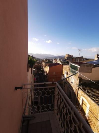 Image No.27-3 Bed Townhouse for sale