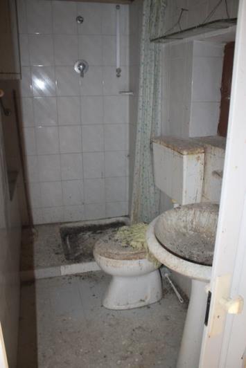 Image No.11-2 Bed Townhouse for sale