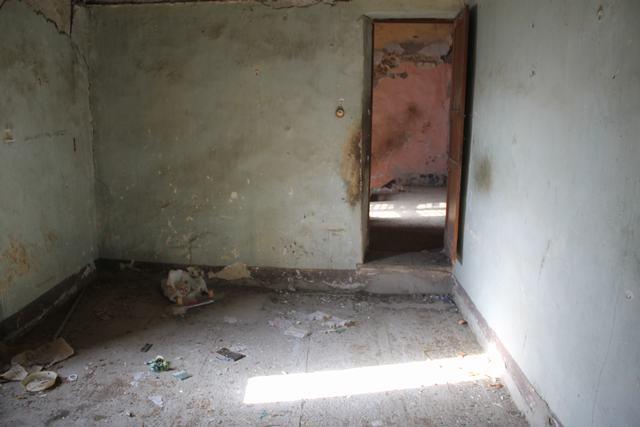 Image No.9-2 Bed House for sale