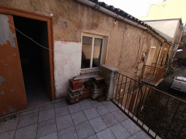 Image No.26-3 Bed Townhouse for sale