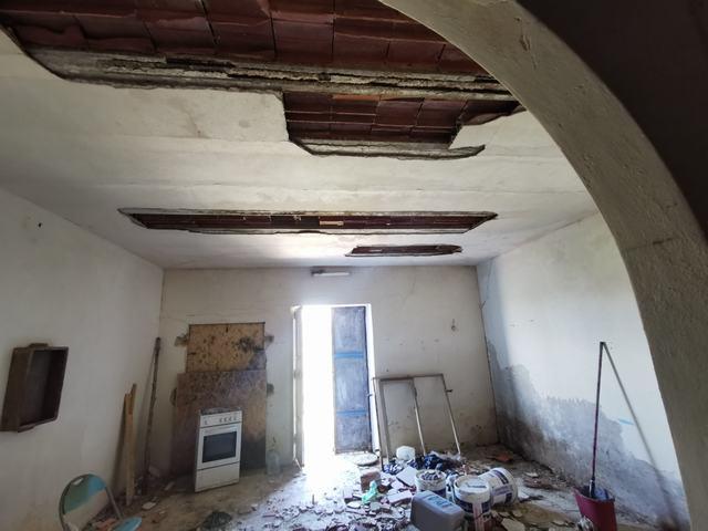 Image No.8-1 Bed Country House for sale