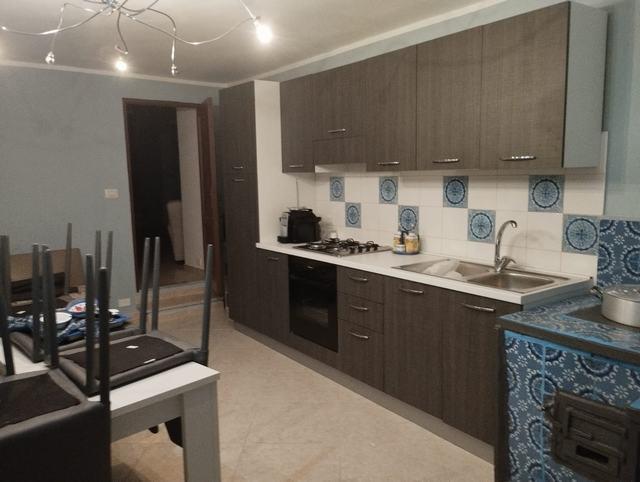 Image No.14-2 Bed Townhouse for sale