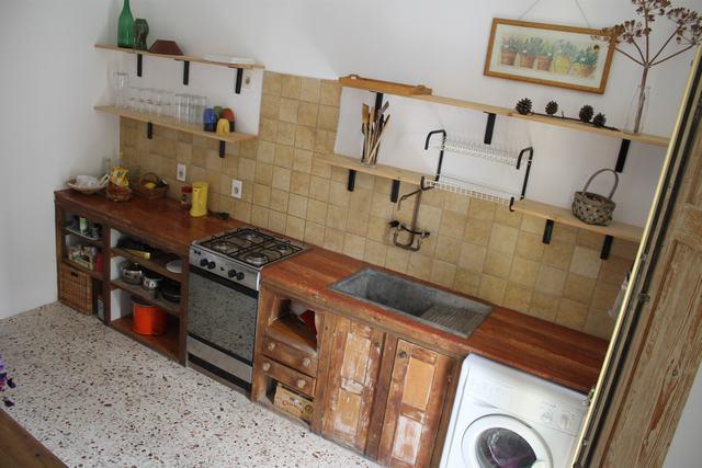 Image No.2-2 Bed Townhouse for sale