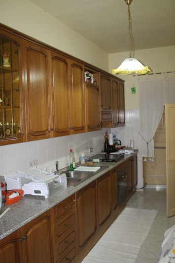 Image No.3-2 Bed Townhouse for sale