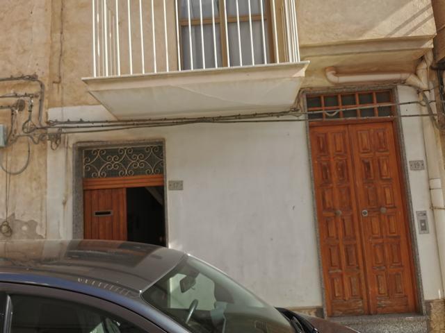 Image No.3-2 Bed Townhouse for sale