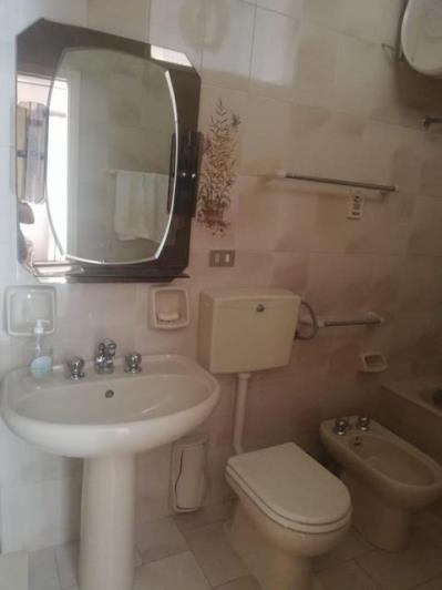 Image No.5-3 Bed Townhouse for sale