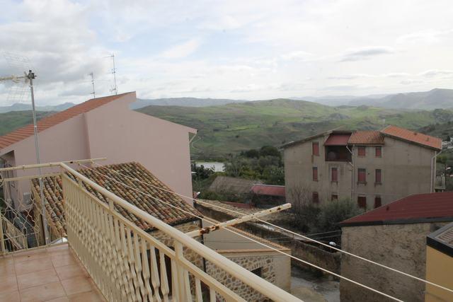 Image No.16-3 Bed Townhouse for sale