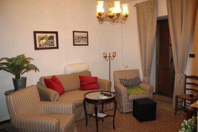 Image No.7-3 Bed Townhouse for sale