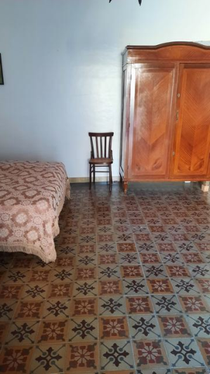 Image No.10-2 Bed Townhouse for sale