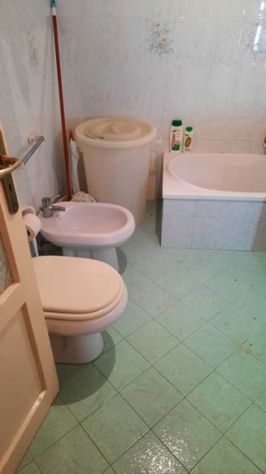 Image No.32-2 Bed Townhouse for sale