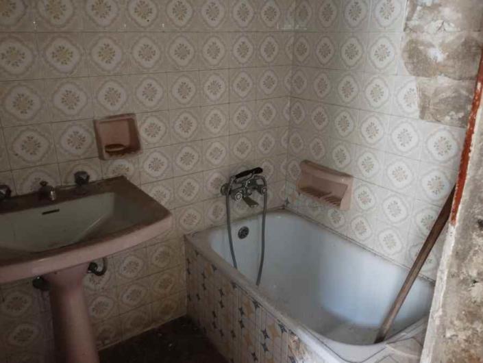 Image No.24-3 Bed Townhouse for sale