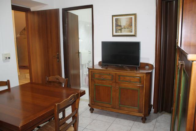 Image No.7-3 Bed Townhouse for sale