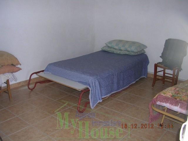 Image No.3-Maison de campagne de 1 chambre à vendre à Cianciana