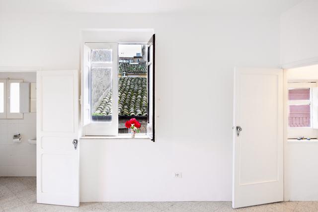 Image No.10-2 Bed Townhouse for sale