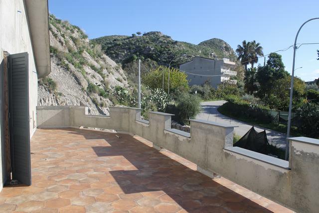 Image No.25-3 Bed Villa for sale