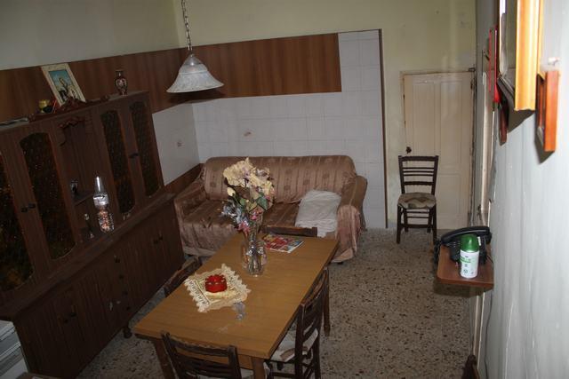 Image No.5-2 Bed Townhouse for sale