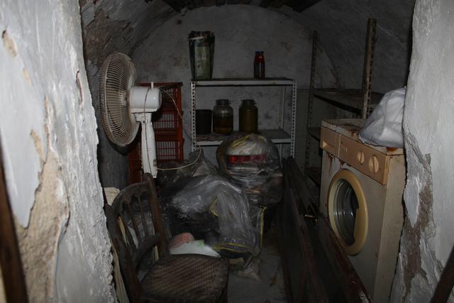 Image No.8-2 Bed Townhouse for sale