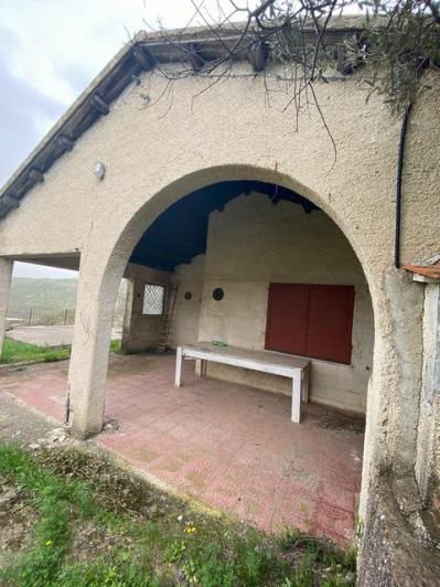 Image No.18-Maison de campagne de 1 chambre à vendre à Alessandria della Rocca