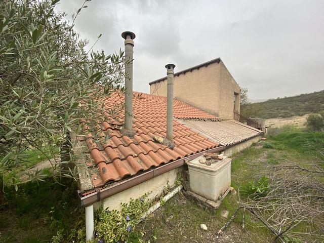 Image No.21-Maison de campagne de 1 chambre à vendre à Alessandria della Rocca