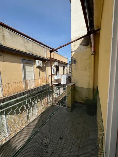 Image No.6-2 Bed Townhouse for sale