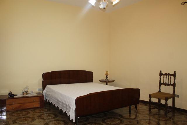 Image No.16-3 Bed Townhouse for sale