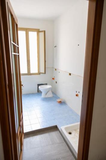 Image No.6-2 Bed Townhouse for sale