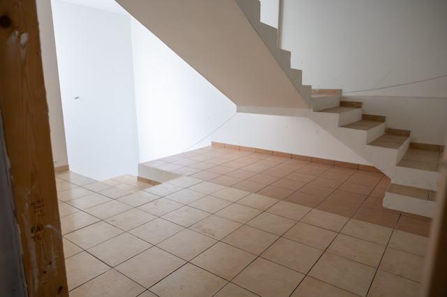 Image No.15-2 Bed Townhouse for sale