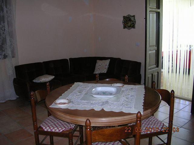 Image No.10-2 Bed Villa for sale