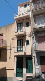 cf738df1-5af0-47e5-aae1-e9f96c31ddd0