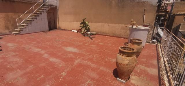 Image No.58-3 Bed Townhouse for sale