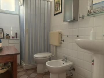 5c57f4bb-7059-4084-a3e4-14e7e1ebc276