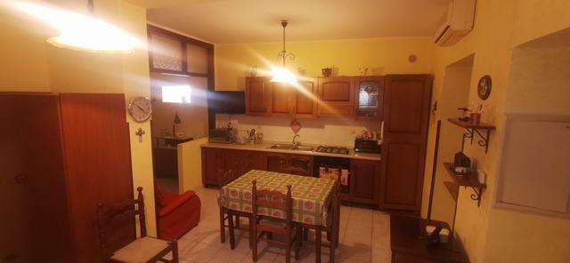 Image No.37-3 Bed Townhouse for sale