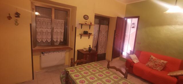 Image No.42-3 Bed Townhouse for sale