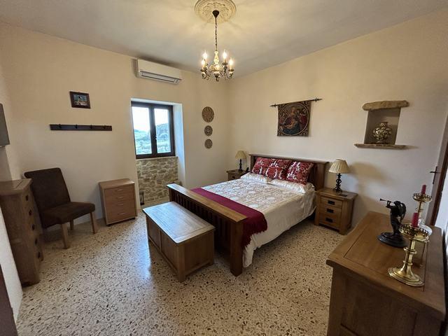 Image No.6-2 Bed House/Villa for sale