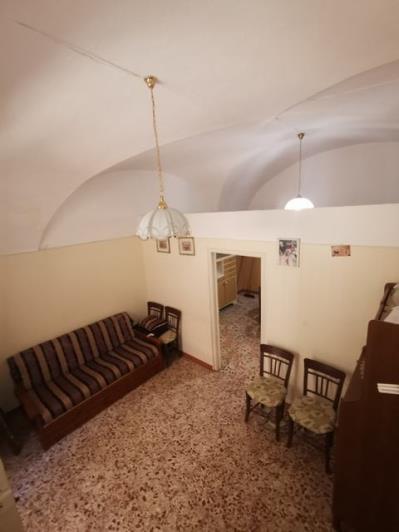 Image No.11-2 Bed Townhouse for sale