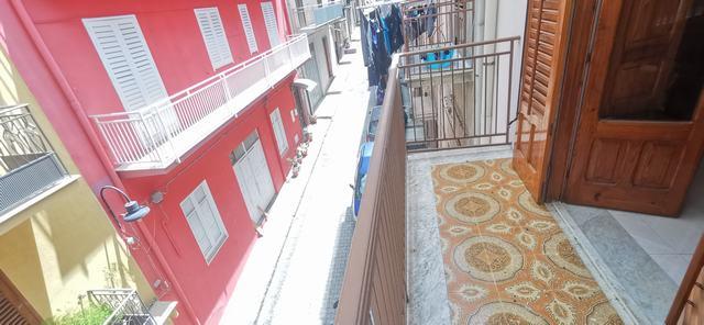 Image No.17-2 Bed Townhouse for sale