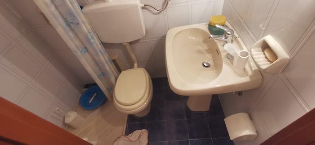 Image No.20-2 Bed Townhouse for sale