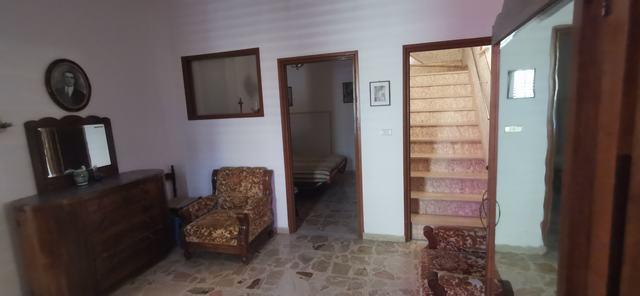 Image No.22-2 Bed Townhouse for sale