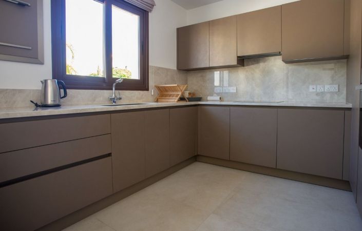 Image No.3-5 Bed Villa for sale