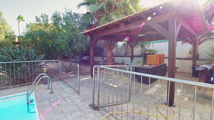 Image No.8-4 Bed Villa for sale