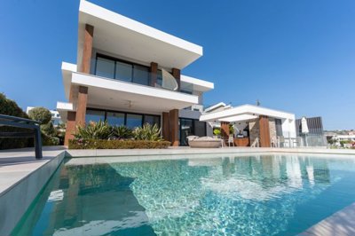 Detached Villa For Sale  in  Paniotis