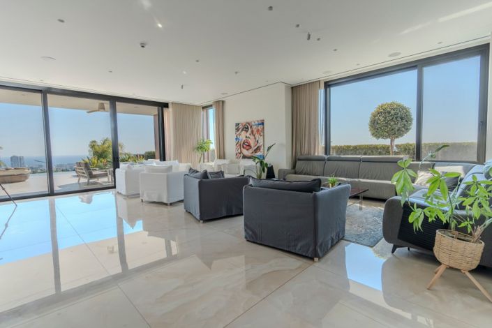 Image No.7-6 Bed Villa for sale