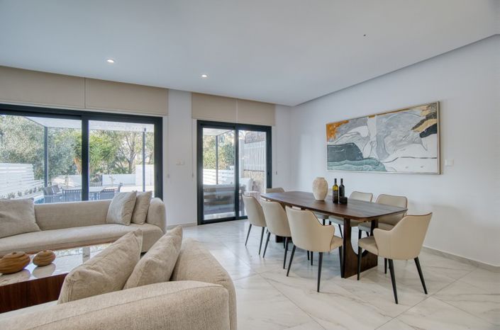 Image No.4-3 Bed Villa for sale