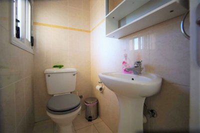 Semi Detached Villa For Sale  in  Kato Paphos - Universal