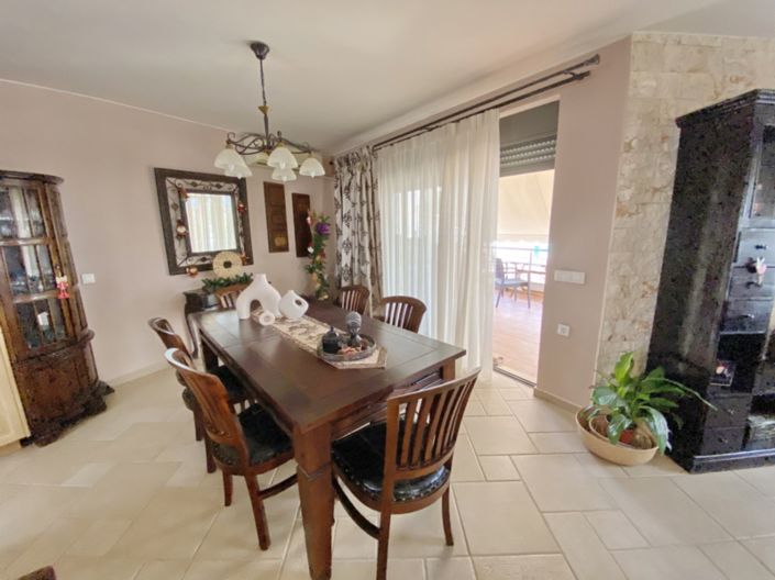 Image No.5-Maison de 4 chambres à vendre à Agios Nikolaos