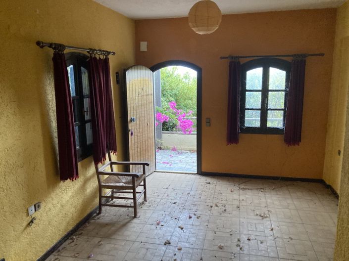 Image No.37-10 Bed Villa for sale