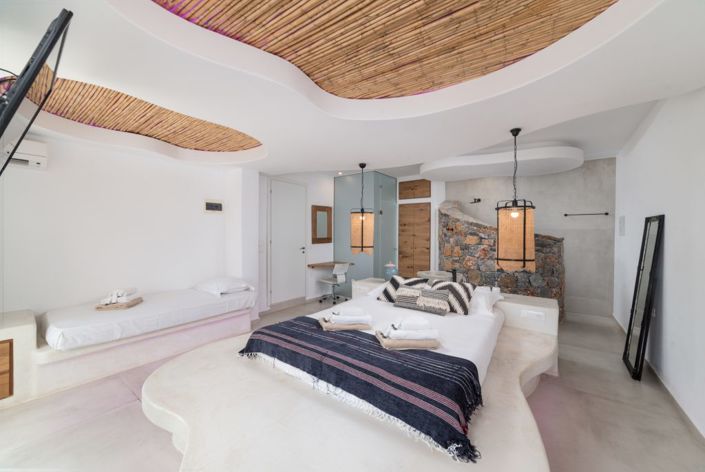 Image No.15-5 Bed Villa for sale